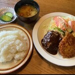 レストランデラシネ - 料理写真:Bランチ　ハンバーグと魚フライ