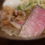 Dad's Ramen 夢にでてきた中華そば - A5黒毛和牛SPF岩中豚