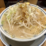 らあめん渋英 - ラーメン　野菜トッピング