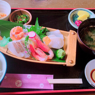 口コミ一覧 : 但馬かまどめし 気比の里 - 城崎温泉/海鮮 [食べログ]