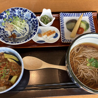 ダイナミックキッチン＆バー 響 カレッタ汐留店  - 