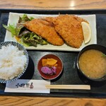 小田原バル - アジフライ定食(税込1,100円)