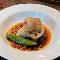 白碗竹快樓 祇園店 - 鱧と賀茂茄子の　葱香味だれ