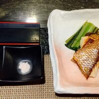 弥勒 - 鮮魚