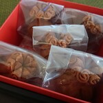 亀屋清永 - ・清浄歓喜団 5個入り 3300円くらい