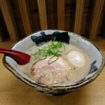 らーめん 大龍軒 - ■ 煮たまごらーめん