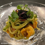 カーサ・デル・チーボ - 海鞘とキャビアと赤紫蘇とアオサを練り込んだ冷製タリオリーニ