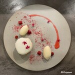 カーサ・デル・チーボ - アップルルバーブのコンポートとクレームダンジュ､アーモンドミルクソルベ添え