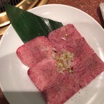 門 - 特選タン塩