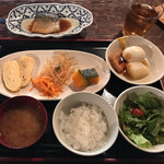 くつろぎ食堂Ami - 