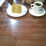 雪詩慕雲 - 抹茶シフォンケーキ、雪詩慕雲ブレンド。