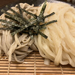 Shinano - 蕎麦とうどんのアップ