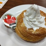 ジョナサン - 焼きたてデニッシュ ソフトクリーム添え