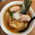 はちどり - 丸鶏ラーメン 850円　大盛り130円　チャーシュートッピング120円