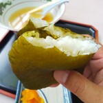 外ヶ浜町総合交流促進センター かぶと 食堂 - 若生おにぎり