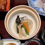 味乃宮川 - 蒲焼定食 ¥3,960 の煮物