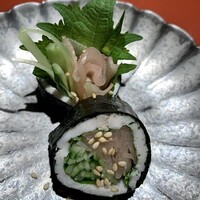 鳥焼き 小花 - 胸肉ガリ紫蘇巻き