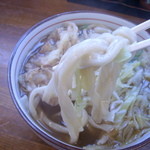 美也樹 - 太く捻れのある麺