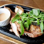 ビアホフ ガンバリウス - 大山鶏