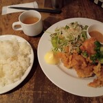 Itariataishiyuushiyokudoudoujimaguratsuchie - 鶏の唐揚げ定食