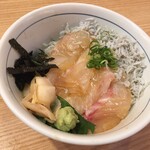 Mekikinoginji - 漬け真鯛としらすの漁師丼
