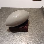 カンテサンス - ココナッツ・クリームを載せたパイナップルのタルト