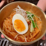 焼肉 裏天王寺安兵衛 - ピビン麺