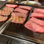 焼肉 裏天王寺安兵衛 - 特タン