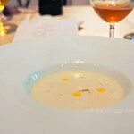 萬屋本店レストラン - スープ…新ゴボウのスープ サザエを添えて