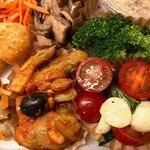 ヴィノテカ・メッシーナ - 美味し過ぎて何だコレなブロッコリーマリネ