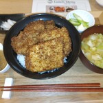 奏す庵 - ワセカツ丼