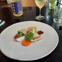 ラ・ボンヌターブル - 畑の野菜たち～野菜とフルーツのサラダ