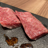 東京焼肉 黒木 - 厚切り和牛～本日の霜降り～