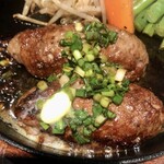 Shithibagu - 「葡萄牛100%ハンバーグセット」(1610円)