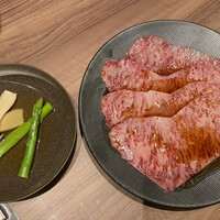 東京焼肉 黒木 - 旬野菜と厳選部位のしゃぶしゃぶ