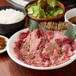 黒毛和牛焼肉 うしくろ - メイン写真: