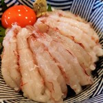 Hakata Motsunabe Ippachi - 令和4年7月 ランチタイム
                        究極の海老丼並 1300円
