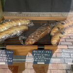 ルージュ ゴルジュ - ショウケース