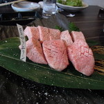 炭焼肉 石田屋。 - 厚切り上タン