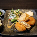 Koube Onsen Sousaku Dainingu Sou - ミックスフライ定食