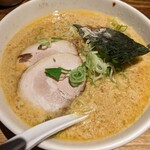 萬珍軒 - 玉子とじラーメン。