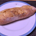 パン・オ・ノワ - ハーフバゲット