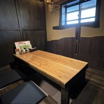 居酒屋いきなり - 掘りこたつ式４人掛け