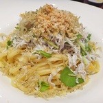 DG Fish&Shellfish - パスタ：葉山のしらすどっさり塩味