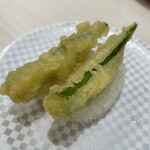 Uobei - おくらの天ぷら握り（たれなし）
