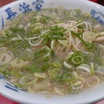 元祖ラーメン長浜家 - ・替え玉でネギどばどばー