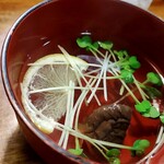 てっちゃん寿司 - 何も言わなくてもお寿司にお吸い物。感謝。