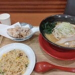 めん六や - 料理写真: