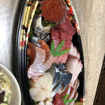 魚楽小川水産 - 3000円盛合わせ、初の舟盛り！ʕʘ‿ʘʔ