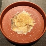 エクアトゥール - 和三盆のブラン・マンジェ
            黒蜜とラム酒のソース
            バニラアイスのグラニテ